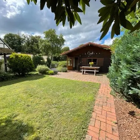 Schoenfelder Blockhaeuschen 公寓