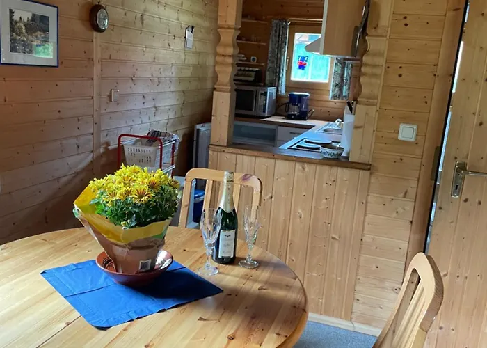 Schoenfelder Blockhaeuschen 公寓 *